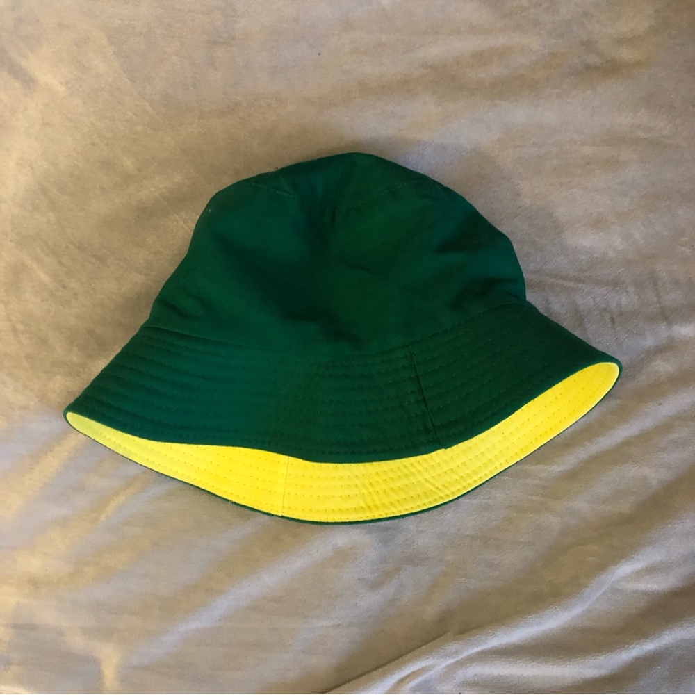 Yellow and green reversible bucket hat